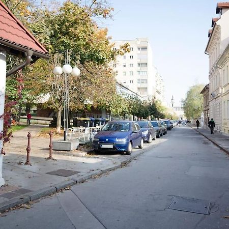 The Cute, Sunny Apartment In The Center +P Liubliana Exterior foto